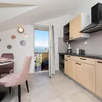 Tina 2 By Interhome Apartman
