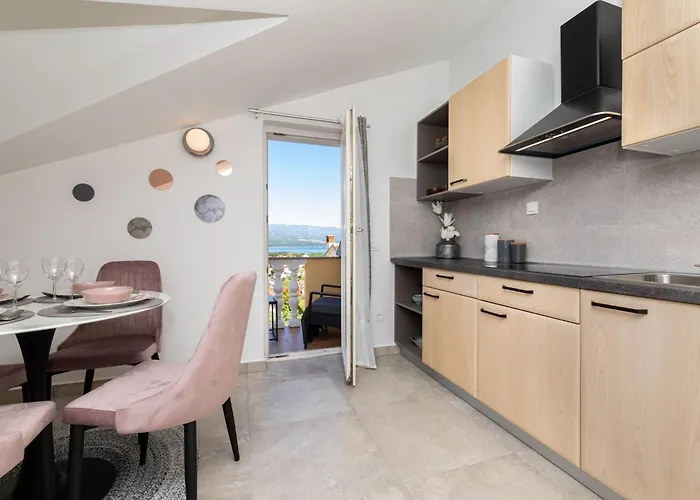 Tina 2 By Interhome Daire